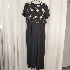 Vintage NWT‎ Black Jumpsuit with Cream Floral Embroidery Size 8 Formal Wide Leg